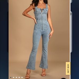 Lulus: Keep Groovin' Light Wash Denim Zip-Front Jumpsuit